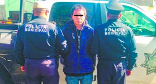 Capturan a delincuente luego de atracar a una mujer, en San Lorenzo Tepaltitlán. Noticias en tiempo real