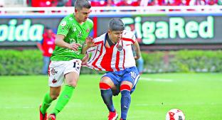 Chivas clasifica a octavos de Copa MX, pero sigue sin convencer . Noticias en tiempo real