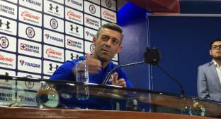 Pedro Caixinha asegura que a Cruz Azul no le interesa sentirse favorito. Noticias en tiempo real