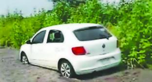 Encuentran a dos hombres baleados y encobijados dentro de un automóvil, en Guanajuato. Noticias en tiempo real