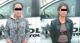Capturan a dos mujeres por robar una gasolinera en Toluca. Noticias en tiempo real