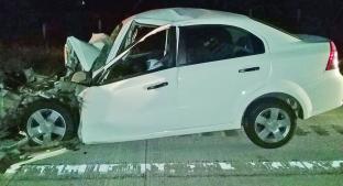 Un conductor murió al impactarse con muro de contención en Huimilpan. Noticias en tiempo real