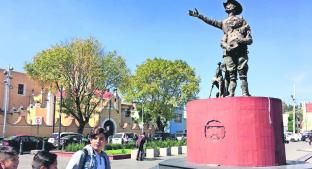 Placas y bustos de monumentos en Toluca siguen desaparecidos. Noticias en tiempo real