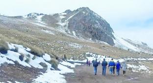 Familias esperaron horas para ver nieve y se van decepcionados, en el Nevado de Toluca . Noticias en tiempo real