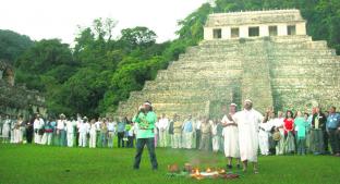 AMLO pide permiso a la Madre Tierra para iniciar obras de Tren Maya, en Chiapas . Noticias en tiempo real