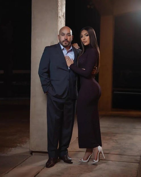 Lupillo Rivera y Taina Pimentel (Vía: Redes)