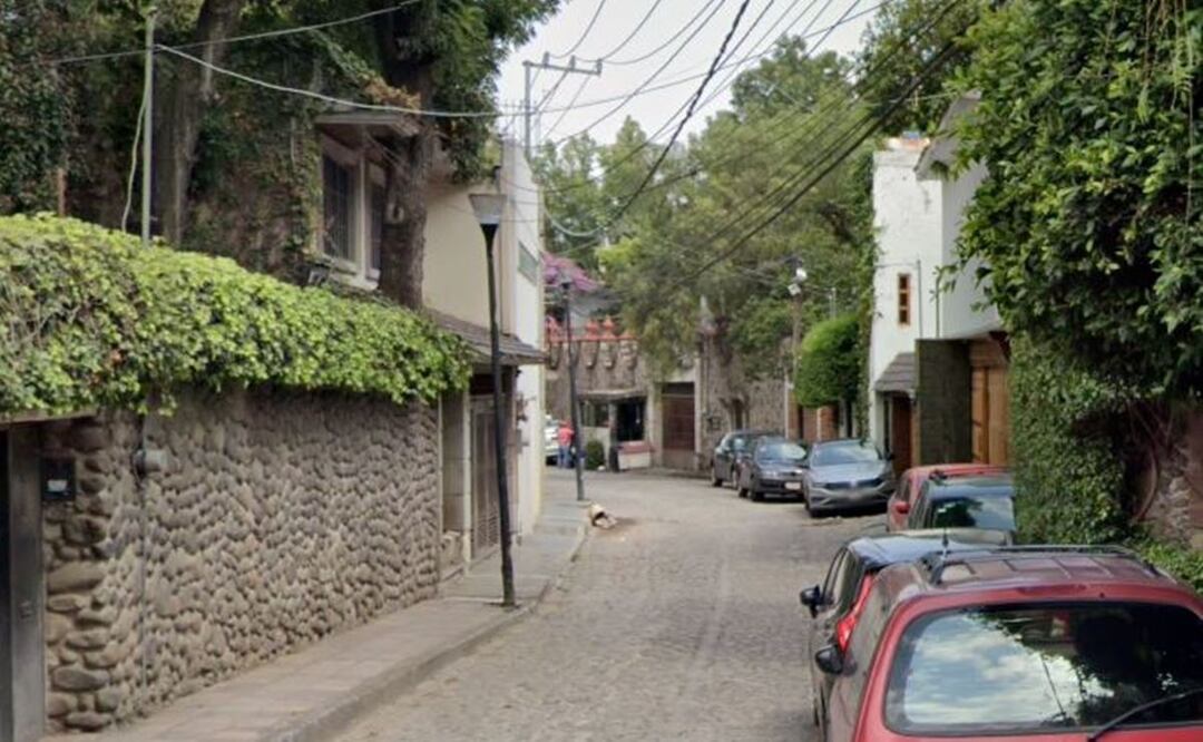 Hombre se echa con revólver a su papá por acusarlo de robar su dinero, en la CDMX