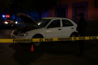 Los dejaron como coladera mientras le metían mano a su carcacha, ¿tenían cola que les pisen?