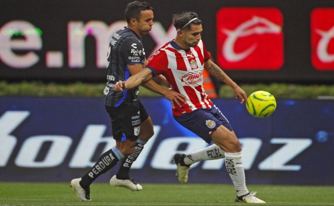 Las Chivas urgidas de puntos visitan a Gallos Blancos, ¿dónde y a qué hora verlo?