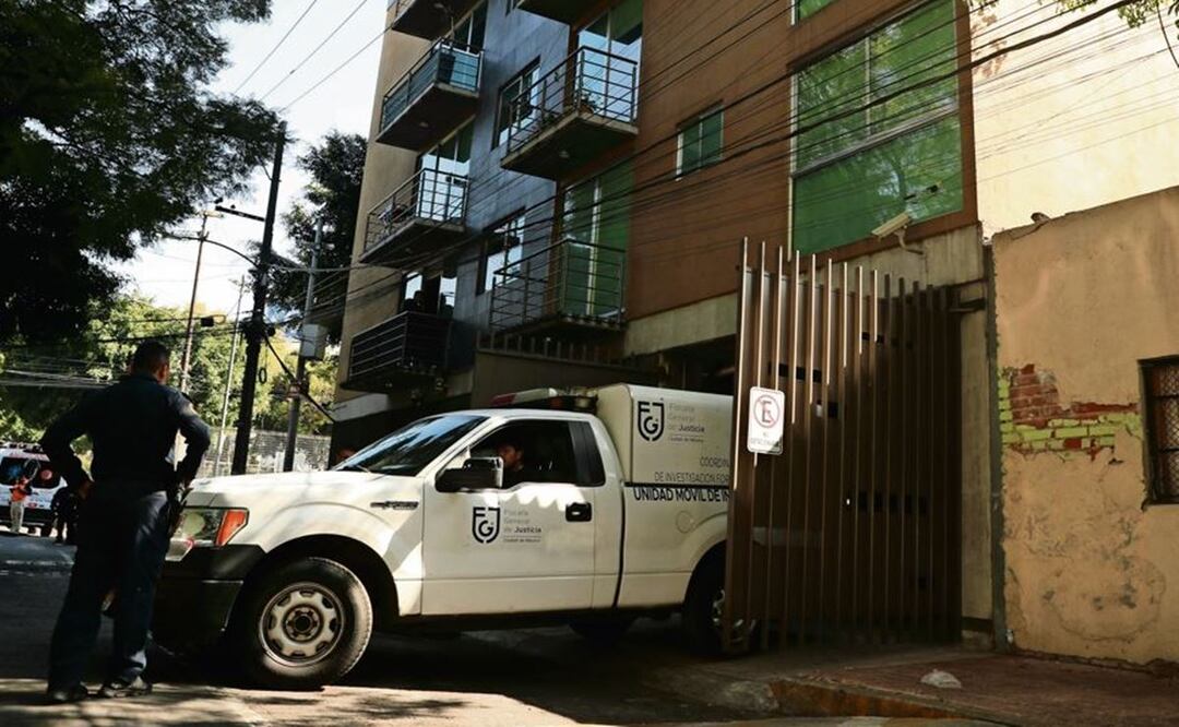 Encuentran a pareja muerta en su departamento de la colonia Pensil, esto les pasó