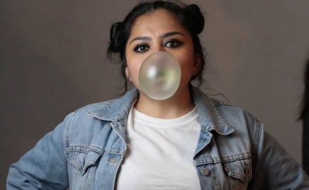 ¿Quién es ‘La Bea’? La comediante de ‘La Granja VIP’ que fue orinada por una vaca en su primer día