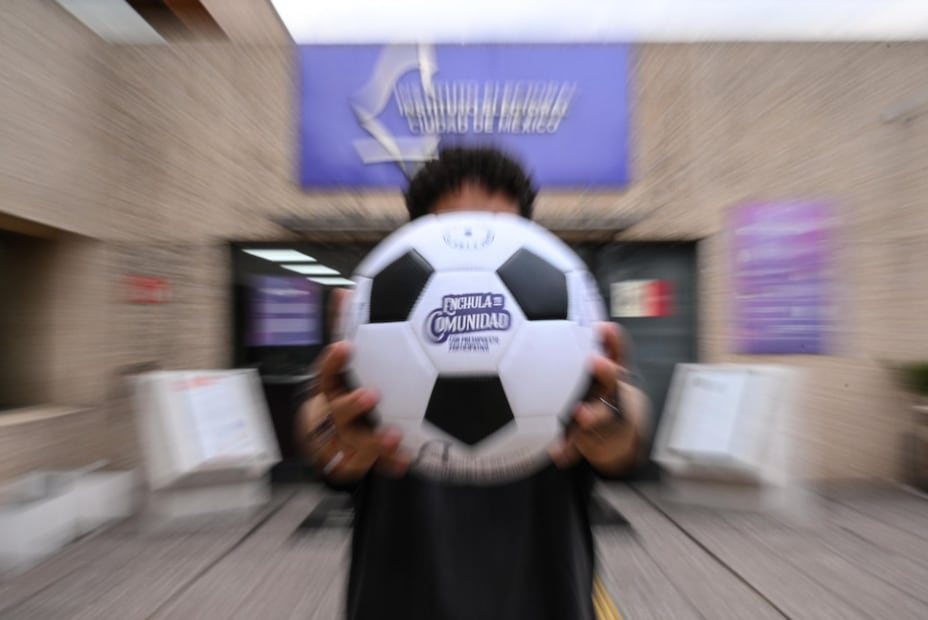 Acarrean con balones a votantes… desde el IECM