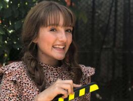 LCDLFM3: Encienden cámara mientras Elaine está en momento íntimo y causa indignación en redes ¿Es legal?