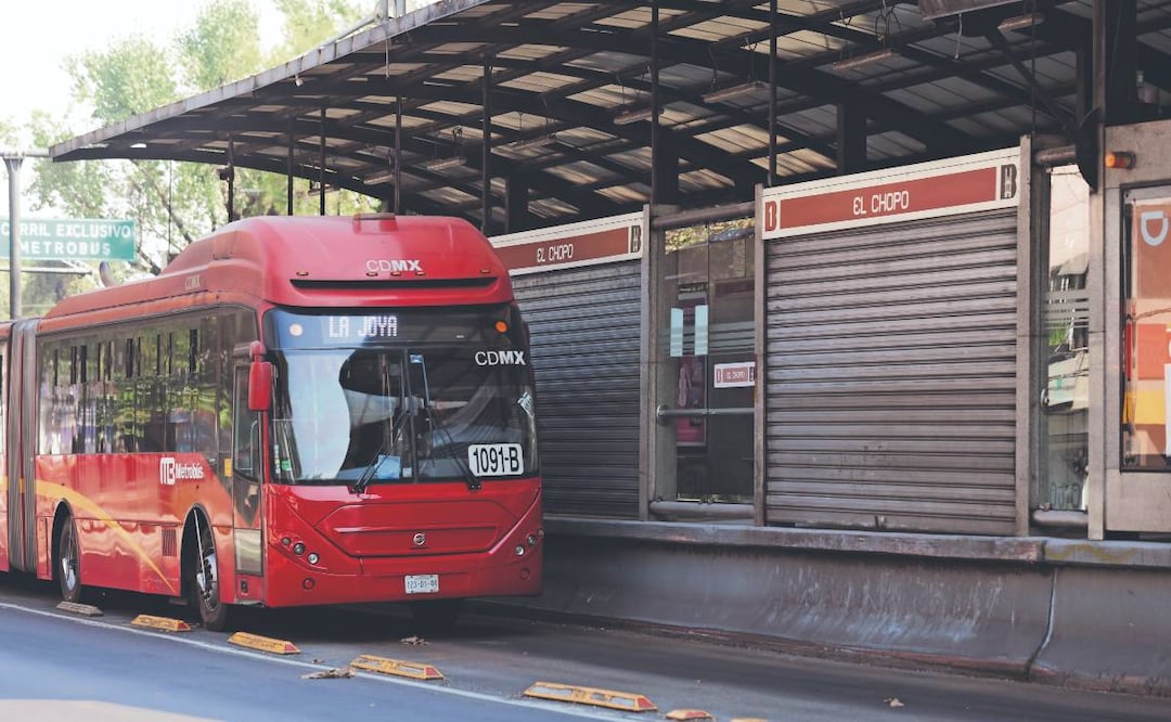 Foto: Carlos Mejía (Metrobús CDMX: Continúan remodelación de estaciones en las líneas 1, 2, 5 y 6)