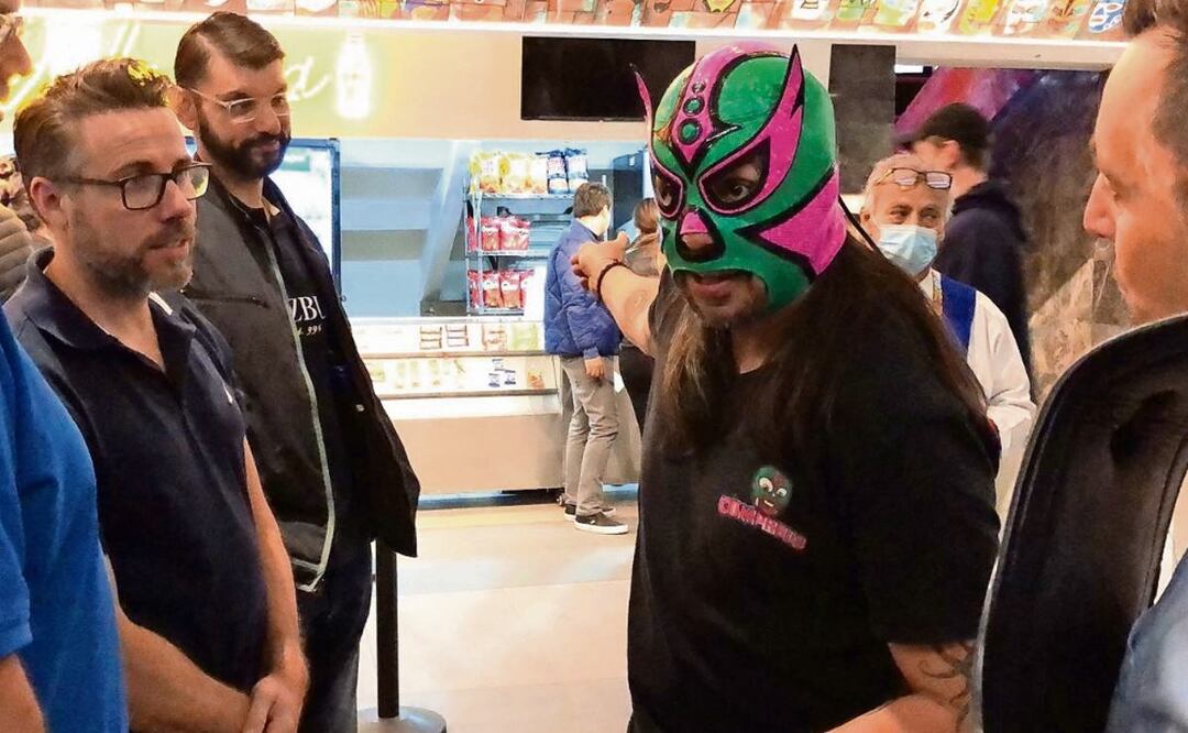 El Compa te lleva a vivir las emociones de la lucha libre a las Arenas, en su CompaBus