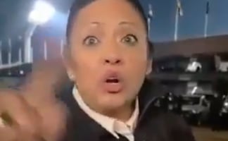 Mujer de la Fiscalía CDMX que agredió a una policía en CU habría dejado su trabajo para ir al estadio