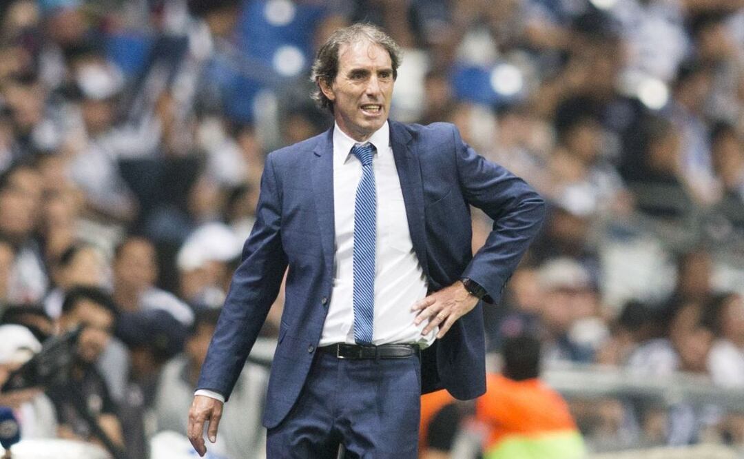 A Guillermo Almada le hace cosquillas llegar al Mundial