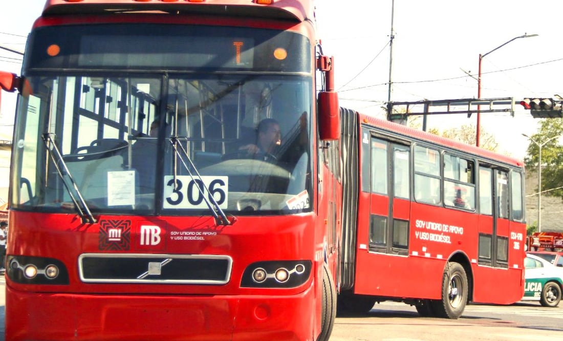 Foto: Cuartoscuro (Metrobús CDMX informa horario de servicio del Jueves Santo al Domingo de Resurrección 2025)