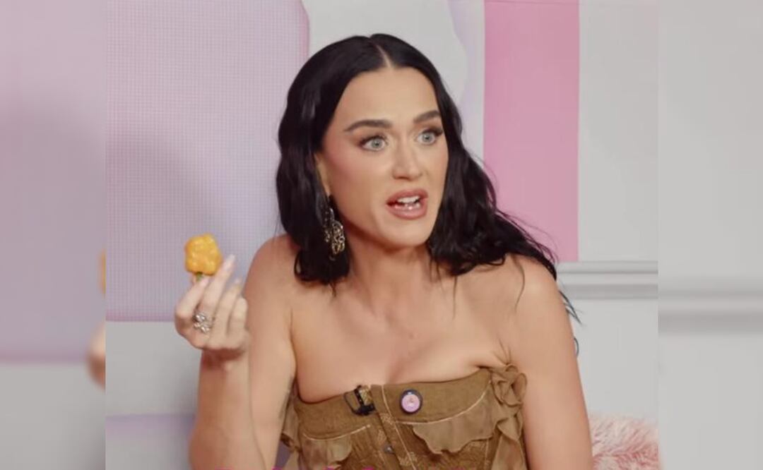 Katy Perry le entra con todo al chile en México y estos fueron sus gestos 