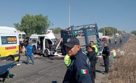 Trágico accidente en Tecámac: Choca transporte público y hay 5 víctimas mortales