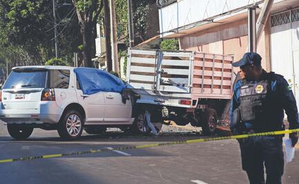 Motosicarios ejecutan a exinformante de la Fiscalía CDMX frente a un kínder en Atzacoalco
