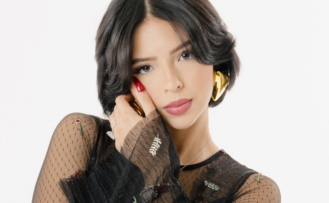 Ángela Aguilar habría rechazado cantarle a la Virgen, por culpa de La Rosa de Guadalupe