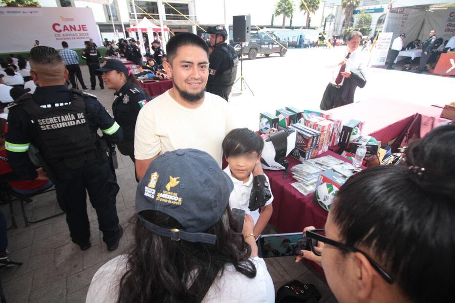 Canje de Armas 2026 retira de las calles 218 armas, 353 granadas y más de 6 mil cartuchos en el Edoméx