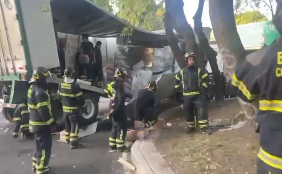 Terrible accidente vehicular causa caos Viaducto Río de la Piedad, HOY 12 de marzo