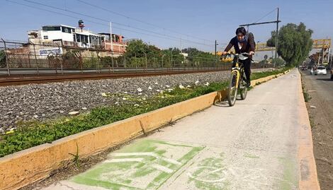 Demolerán ciclovía nueva en Cuautitlán, por obras del Tren México-Querétaro