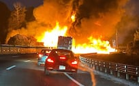 VIDEO: Explosión de pipa en la Autopista México - Puebla cierra la vialidad en ambos sentidos