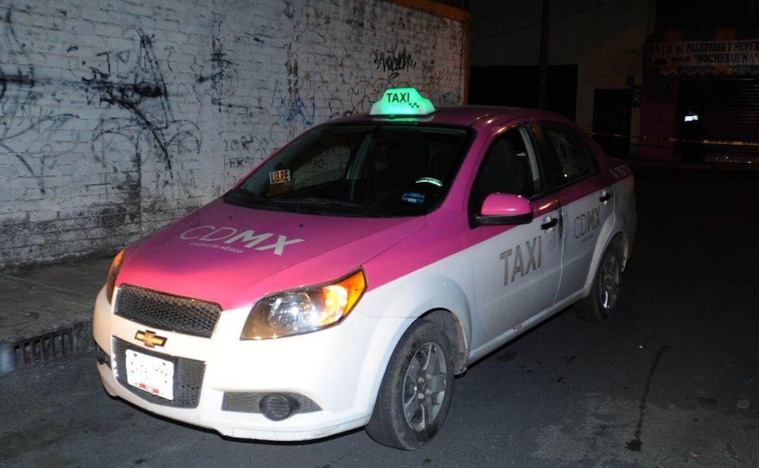 Taxista se vuelve héroe sin capa pero ¿El golpe quién se lo paga?, en CDMX