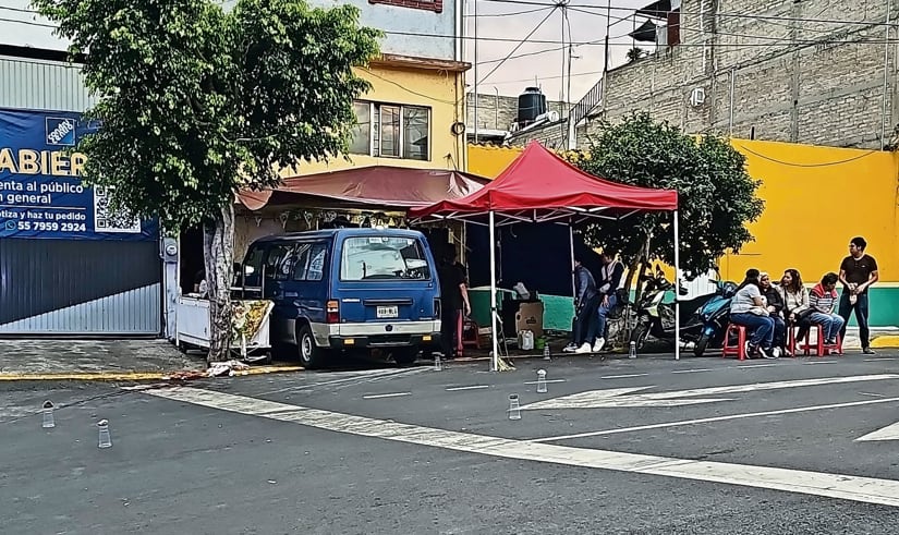 Sicarios disfrazados de repartidores cazan a hombre cerca del Estadio Banorte