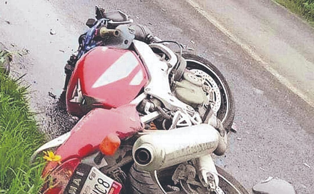 Biker ya no llegó a la chamba por ir a las carreras, sobre la Toluca-Ixtlahuaca