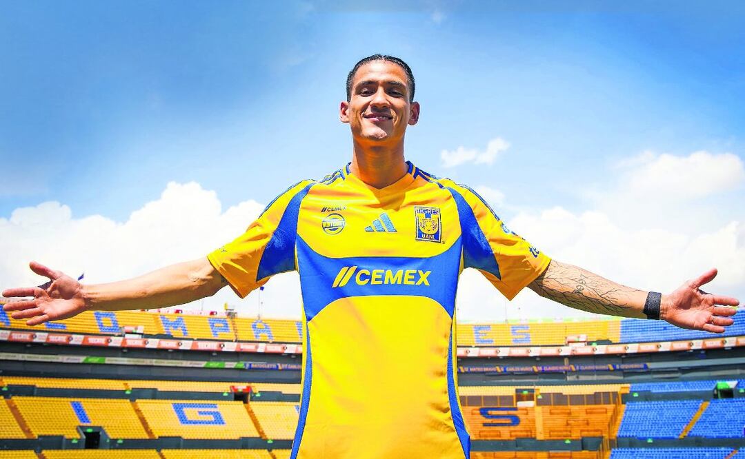 Uriel Antuna tiene amargo recibimiento con abucheos de la afición de Tigres