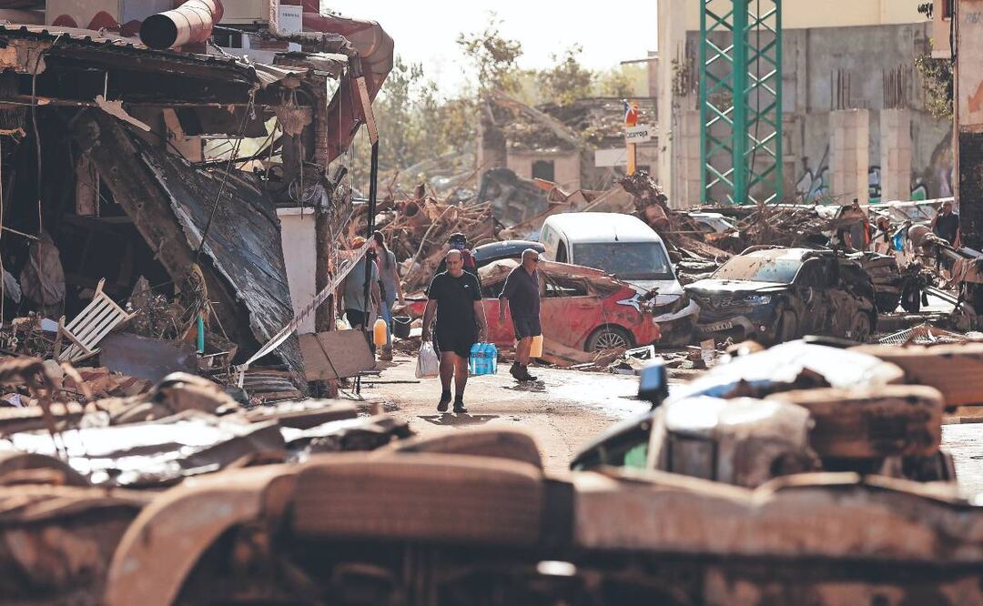 Critican al gobierno de Valencia por su reacción ante la emergencia de inundaciones