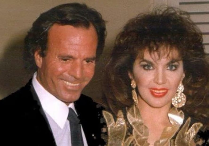 "¿Eres virgen?": La polémica pregunta que Julio Iglesias le hizo a Olga Breeskin. Foto: (Redes Sociales)