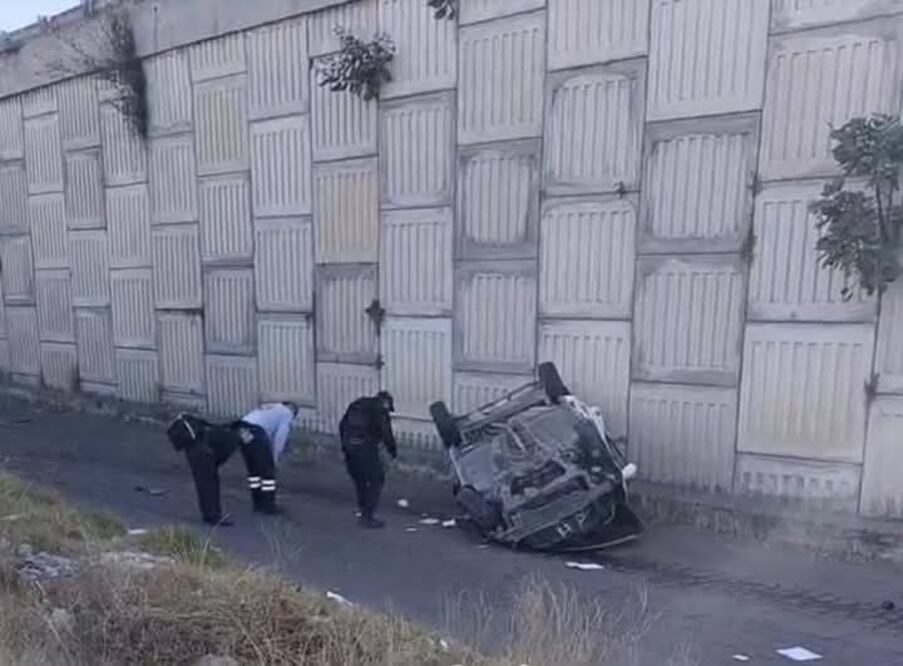 Caída de 10 metros deja un muerto (Foto: Especial)