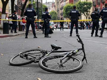Hombre se infarta, cae de la bici y lo atropellan en la GAM