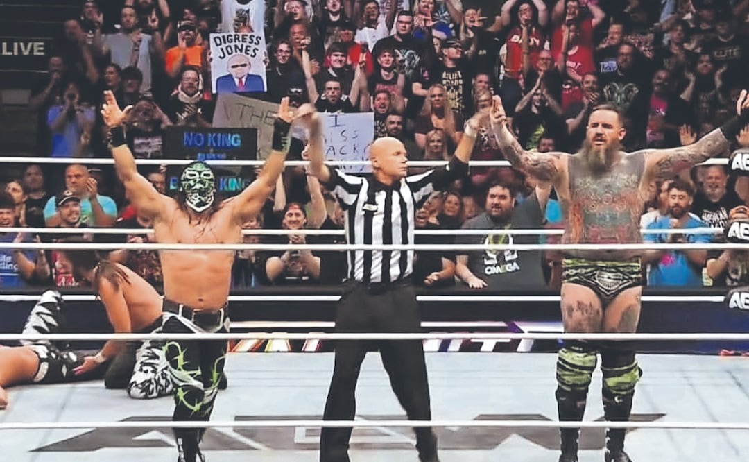 AEW vs CMLL: Bandido expone sus cinturones en la Arena México este 12 de septiembre
Imagen: Captura de Pantalla