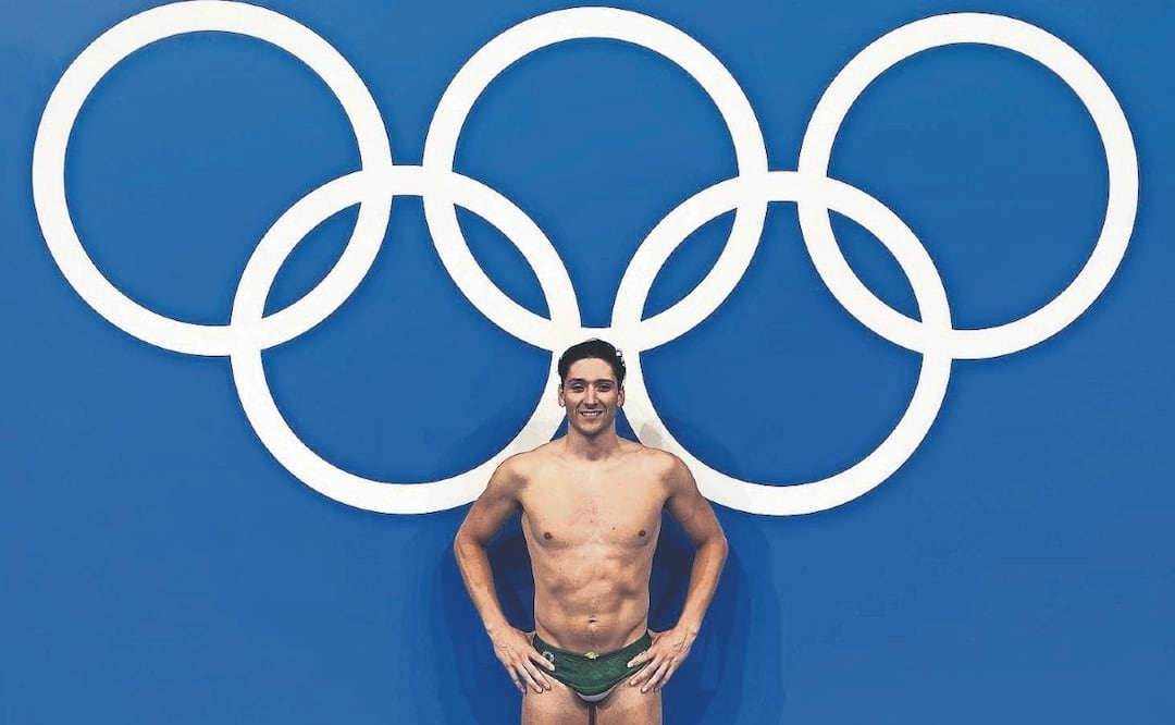 Gabriel Castaño se rifa y clasifica a París 2024 en 50 metros libres de natación