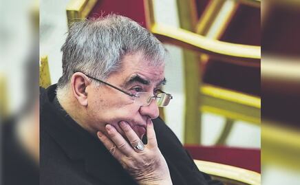 Angelo Becciu, el Cardenal destituido por el Papa que quiere participar en el Conclave