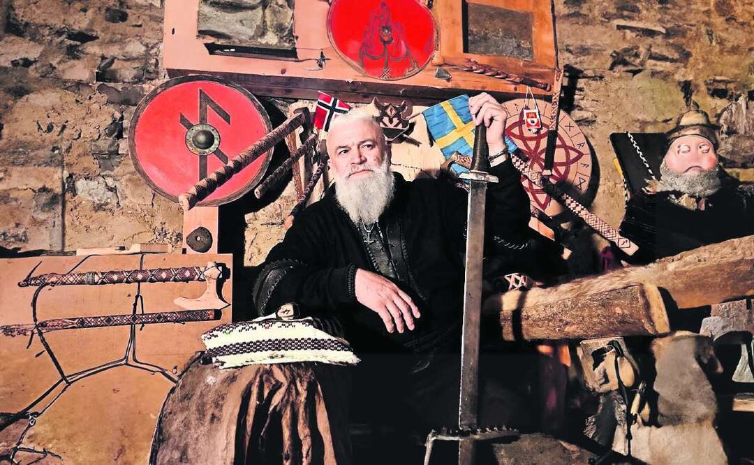 Hombre inspirado por serie de televisión se convirtió en un vikingo en Bosnia
