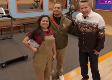 ¿Beso de tres en vivo? Así fue el momento entre La Bea, Adame y Teo en 'La Granja VIP'