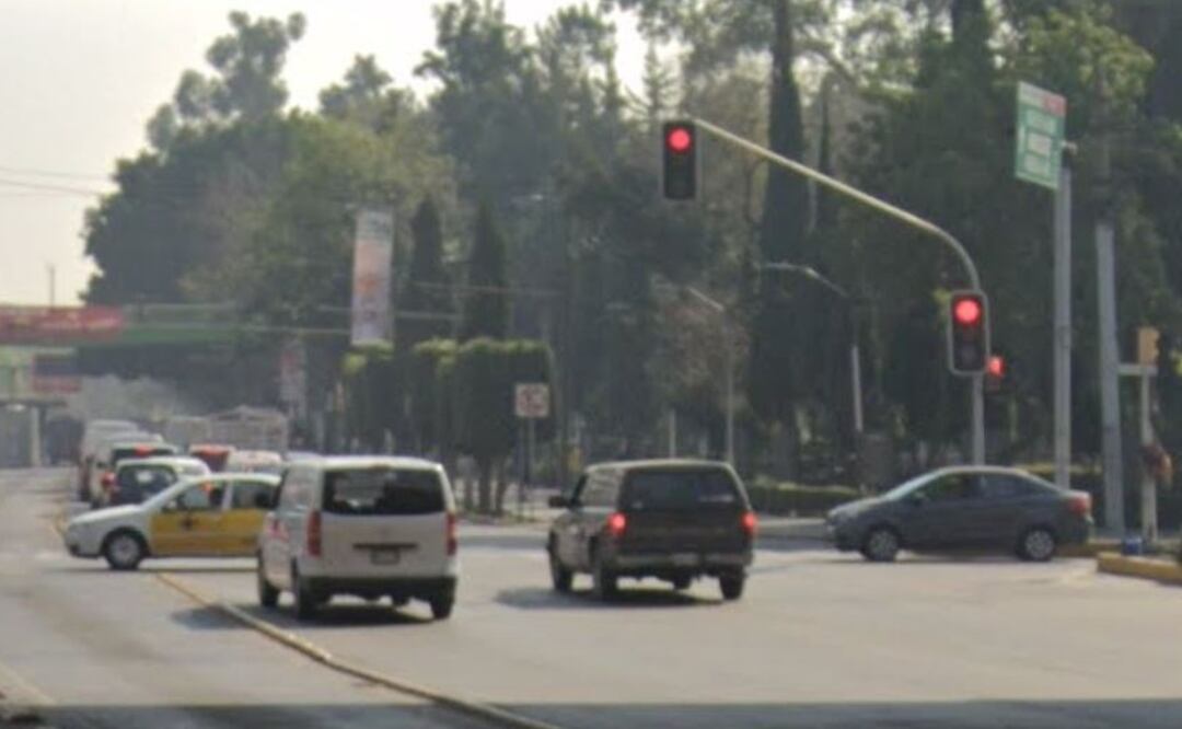 Pareja de ratas son arrolladas por su víctima, en los límites de Iztapalapa e Iztacalco