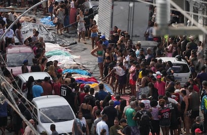 ¡Horror en Río de Janeiro! Vecinos de favelas recuperan 60 cuerpos abandonados por la policía tras megaoperativo