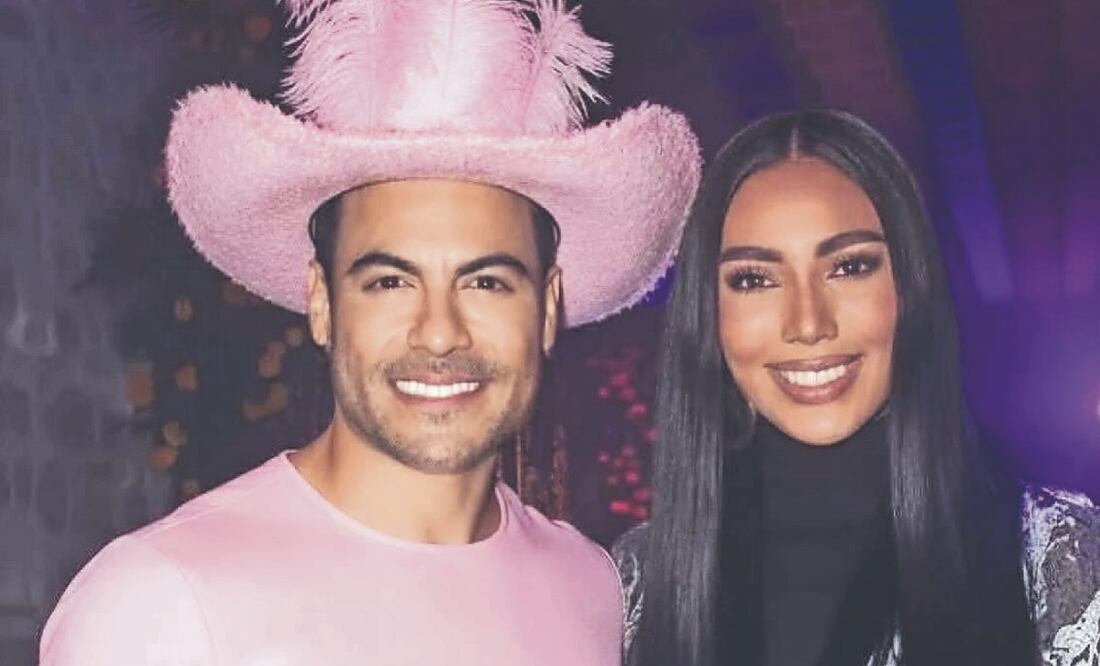 Filtran foto de Carlos Rivera con tremendo disfraz y las redes estallan. Foto: (Redes Sociales)