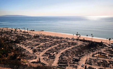 Autoridades investigan causas de los incendios que devastan Los Ángeles 