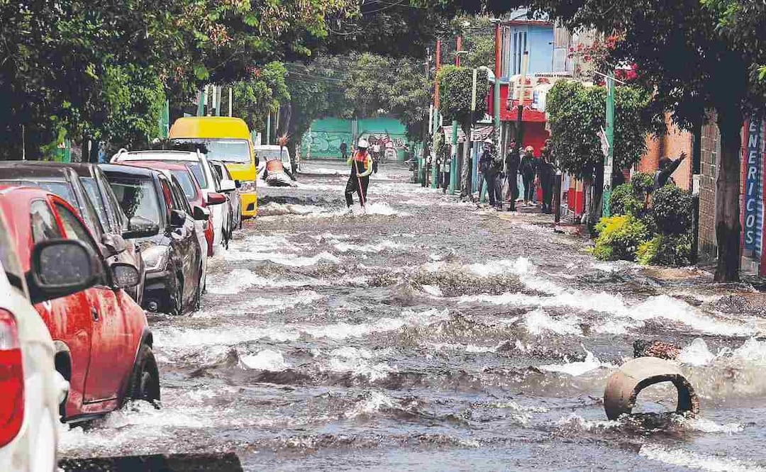 Megafuga en Iztapalapa provocó daños en viviendas, escuelas y comercios. Foto: (Especial)