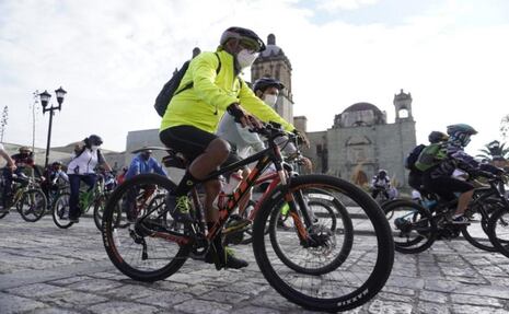 Seas ciclista o no, debes usar casco si te subes a una bicicleta, te contamos las razones  