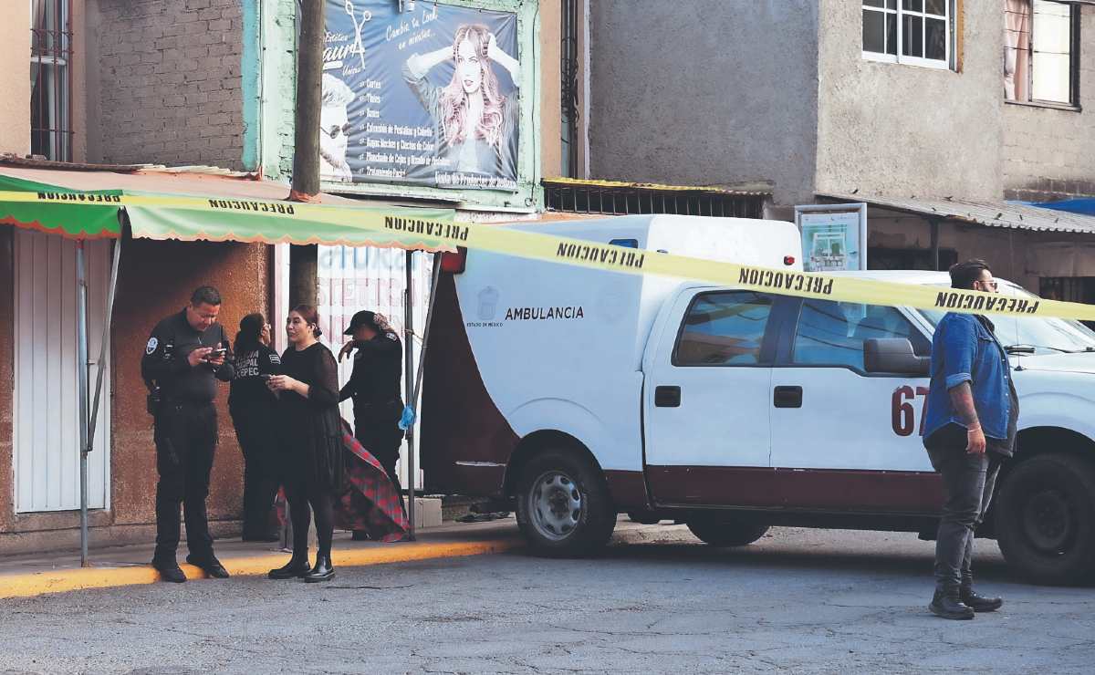 A puro tiro pela a su exnovia y luego se quita la vida dentro de una estética en Ecatepec